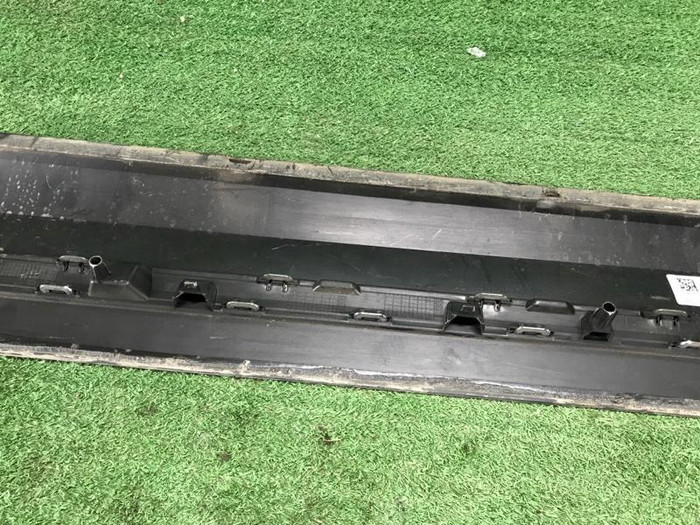 Накладка двери передняя Mercedes GLA H247 (20-нв)