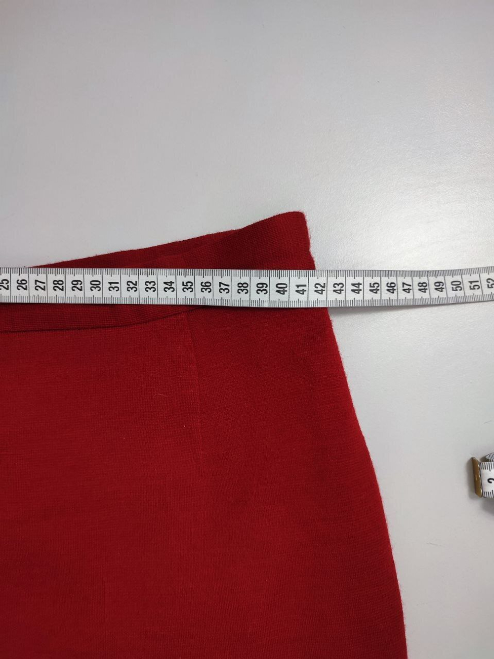 Юбка ярко-красная стильная 48 размер