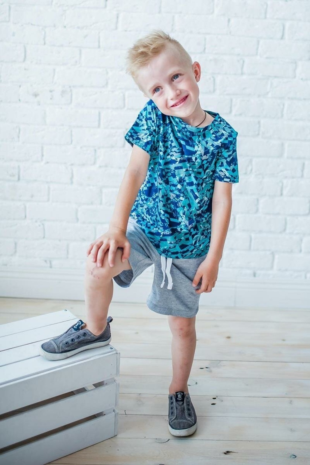 Комплект (футболка+шорты) для мальчика бирюзовый/серый р.110 00207_BAT, 1 шт.