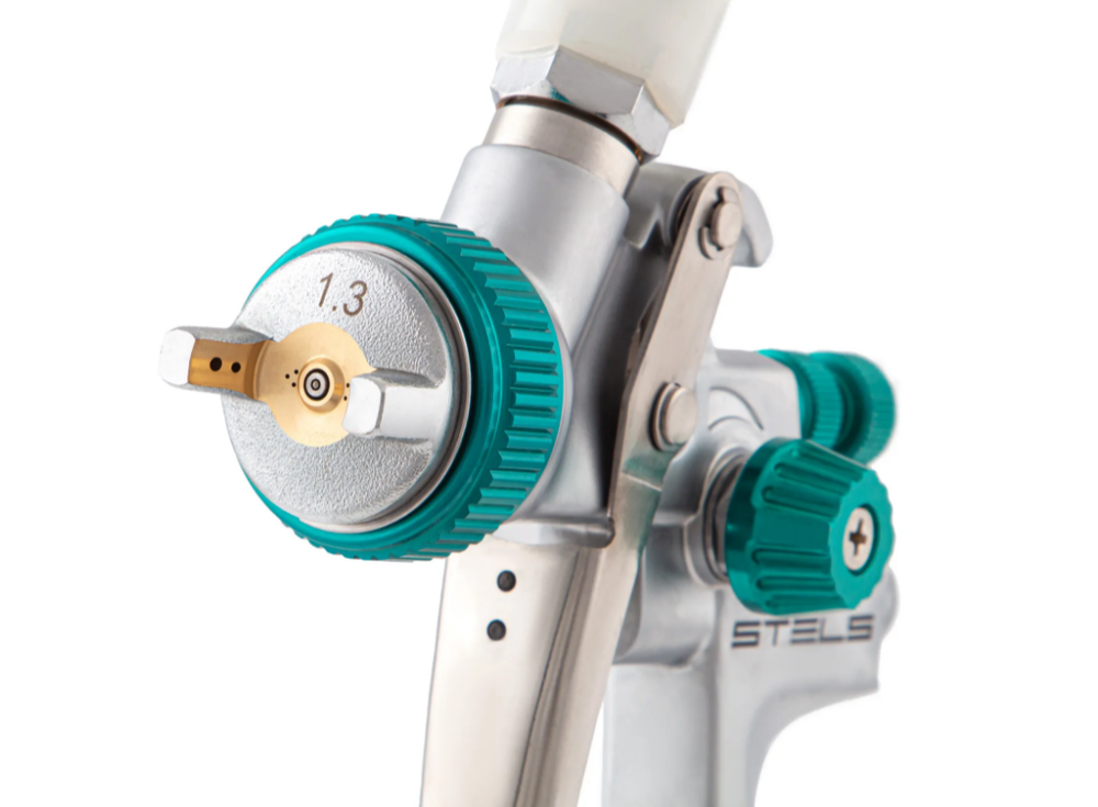 Краскораспылитель AG 901 LVMP профессиональный, гравитационного типа, сопло 1.3 и 1.1 мм Stels 57365