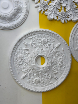 Розетка потолочная 71.5 см