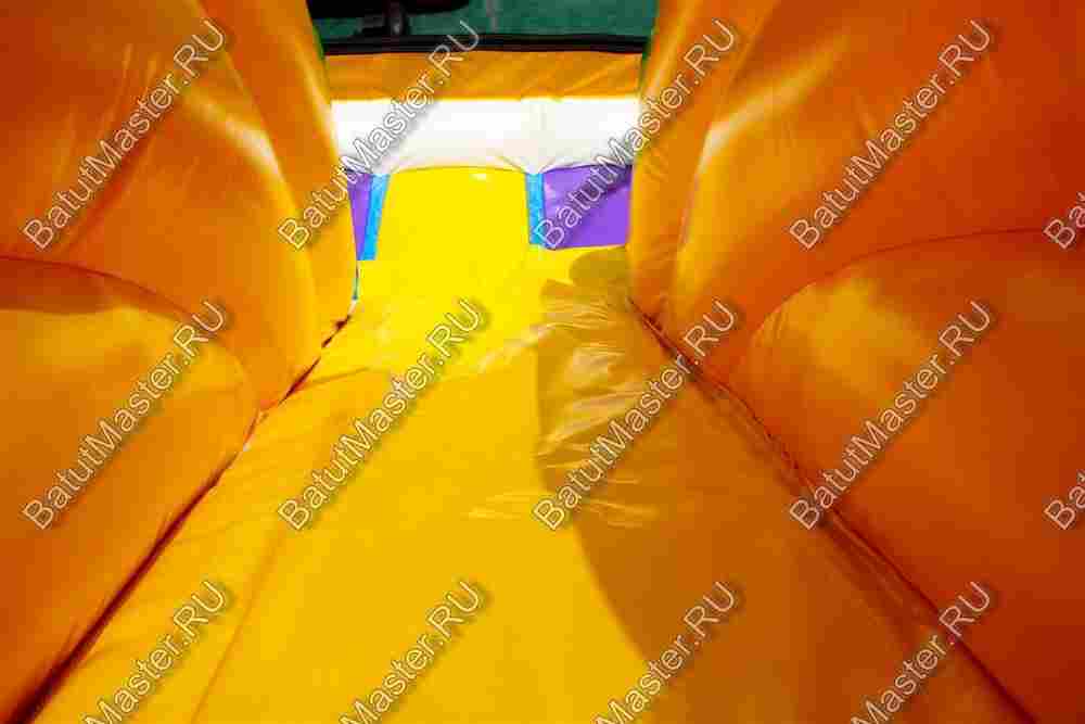 Коммерческий батут «Белый клык» с немеханизированной головой, размер 6*5*2,9 м.