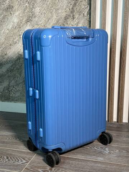 Чемодан Rimowa