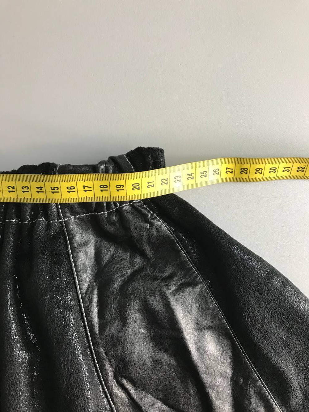 Юбка с кожаными вставками. на 4 года