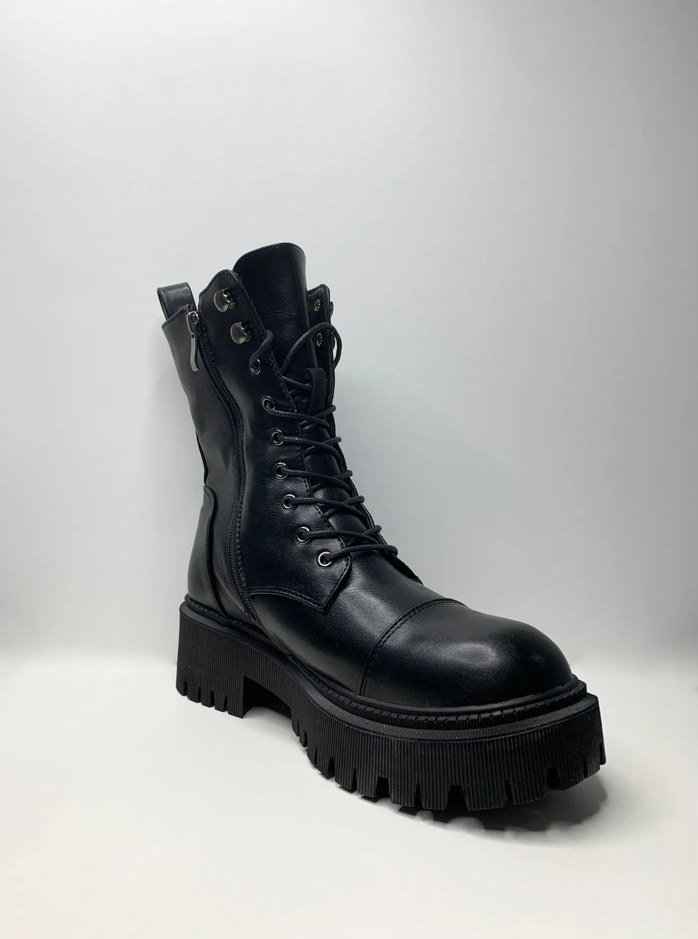 Ботинки Omila Н301 со шнуровкой и молнией\Черный купить
