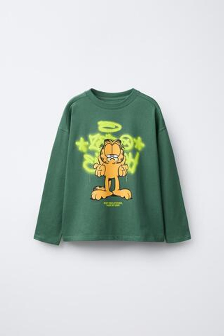ZARA ФУТБОЛКА С ГРАФФИТИ-ПРИНТОМ GARFIELD © PAWS INC, БУТЫЛОЧНО-ЗЕЛЕНЫЙ