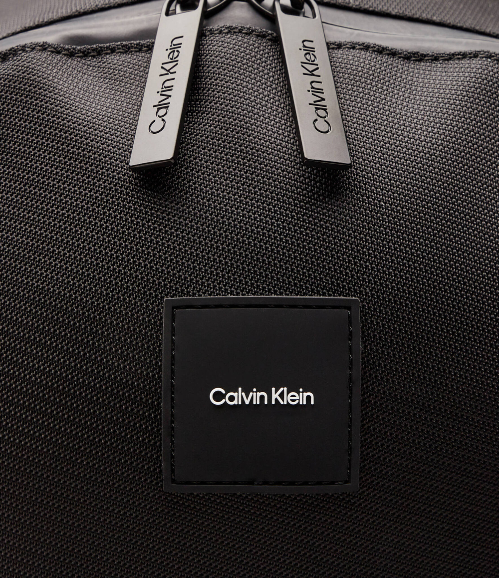 Рюкзак Calvin Klein - черный(K50K512225)