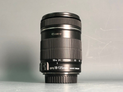 Canon EF-S 18-135mm f/3.5-5.6 IS
