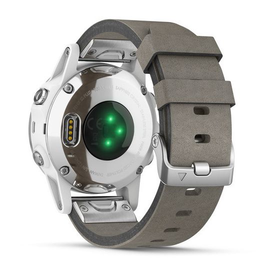 Женские мультиспортивные часы Garmin Fenix 5S Plus Sapphire - белые с замшевым ремешком 010-01987-05