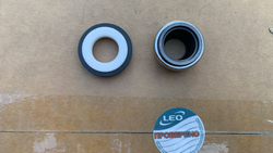 Запасная часть для насосов LEO моделей XCm150-1, XCm158-1, XHm5C, EHm5B, XKJ-1100I, XJm100L, AJm75S - комплект сальников №10001263