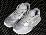 Nike Kyrie Low 5 TB