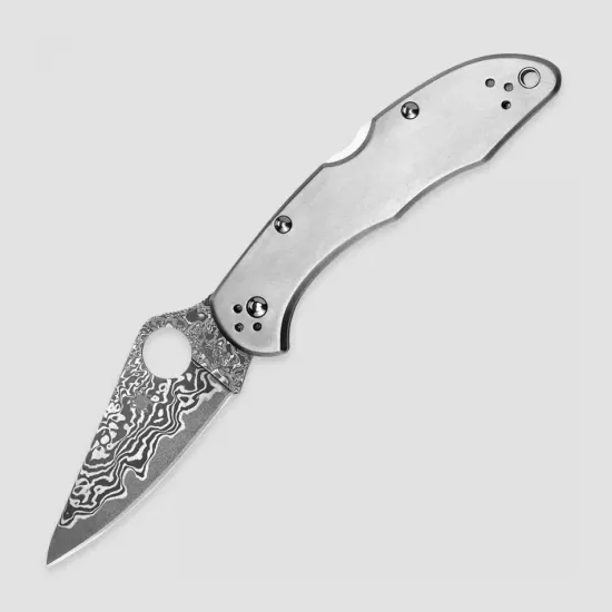 Складной нож Spyderco Delica 4 11TIPD c клинком из стали VG-10 San Mai (Laminated 420J2) рукоять титан