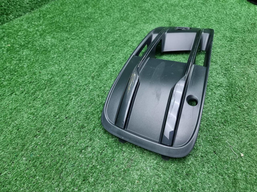Накладка переднего бампера правая Audi Q7 2 15-19