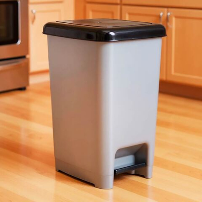 Ведро для мусора 60л с педалью "Слим" серо-черное