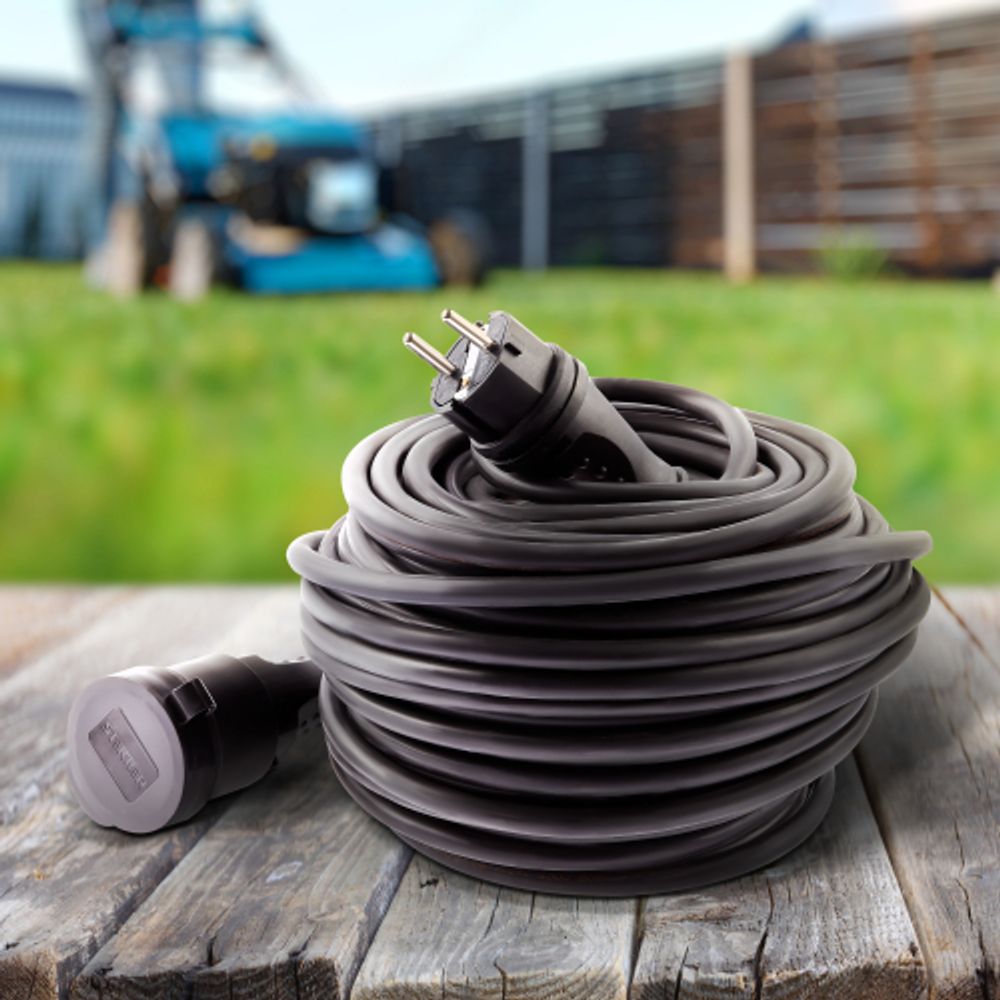 Удлинитель силовой ЭРА UPx-1e-3x2,5-50m-IP44(KG) в бухте с заземлением 1 розетка 50 м КГ 3х2,5мм2 | Силовые удлинители