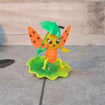 Штекер садовый Мотылек с зонтиком на листе 10*14см