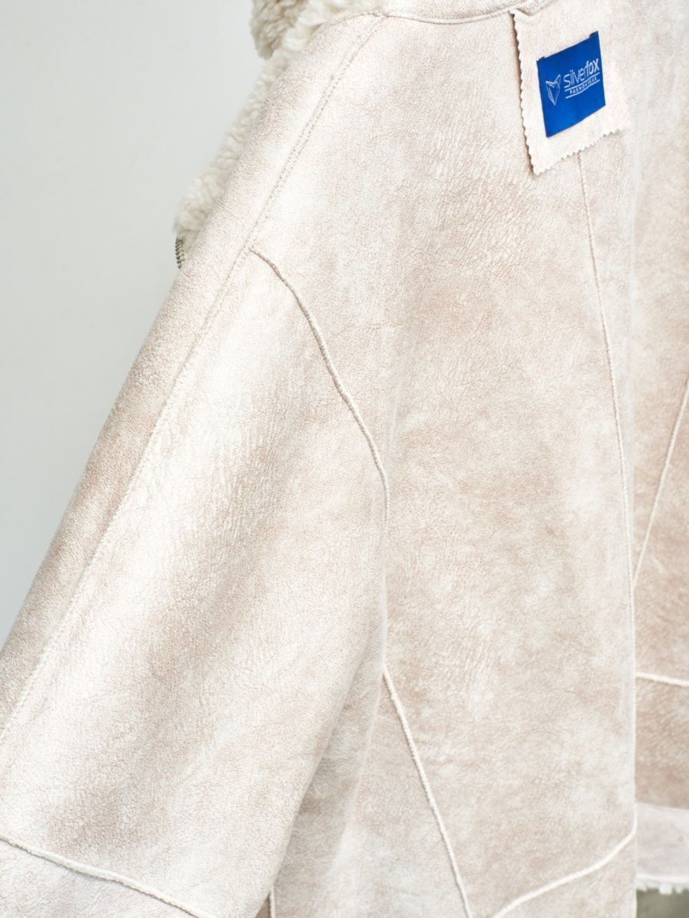 Шуба женская из шерсти мериноса чебурашка тедди, белая, SilverFox