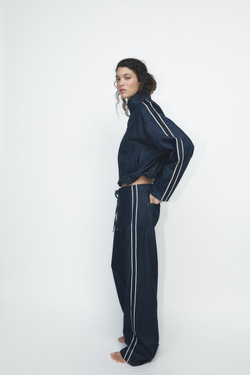 ZARA ДЖИНСЫ С ПОЛОСАМИ С БОКОВЫХ СТОРОН, ТЕМНЫЙ ИНДИГО