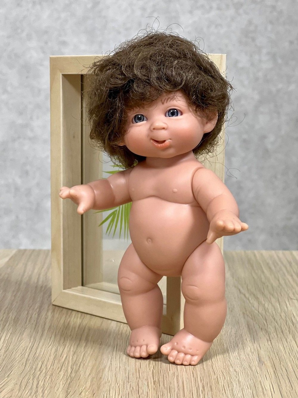 Кукла LAMAGIK виниловая 18см Gestitos (10000U13)