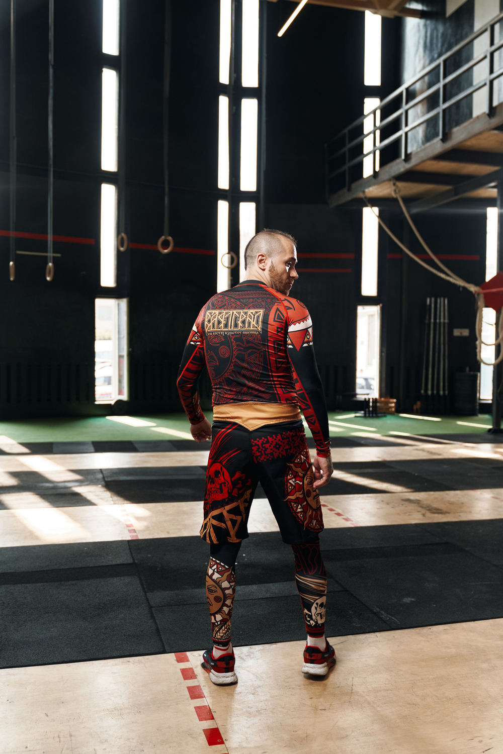 Шорты спортивные Варгградъ мужские "Солнце за нас"