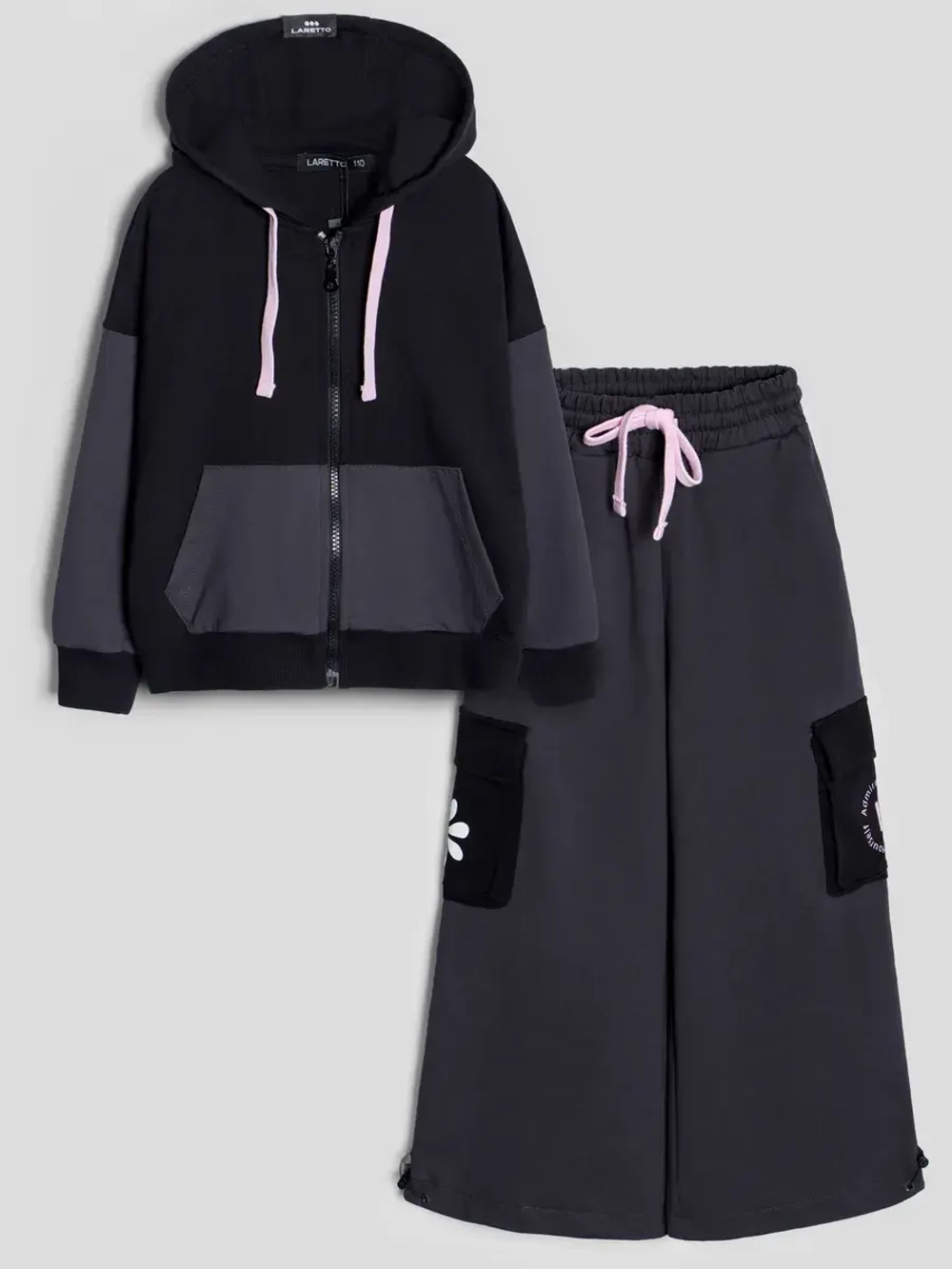 Спортивный костюм для девочки в школу