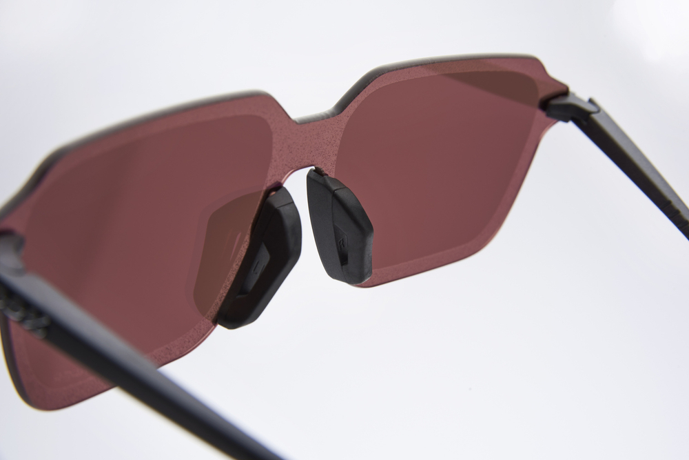 Спортивные очки 100% LEGERE TRAP Matte Black - HiPER Silver Mirror Lens