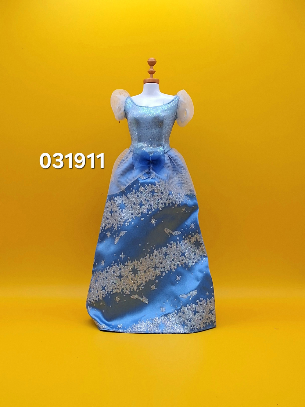 Одежда для куклы Дисней Золушка 031911