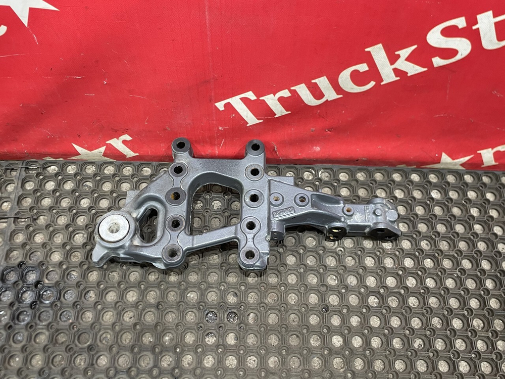 Кронштейн рессоры передней левый 2023г.