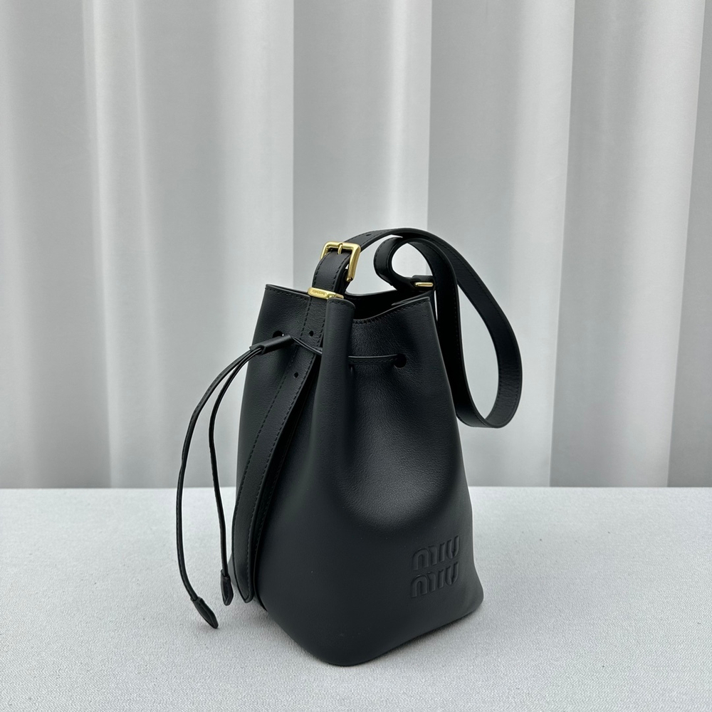 Miu Miu Leather Bucket Bag 22 cm
