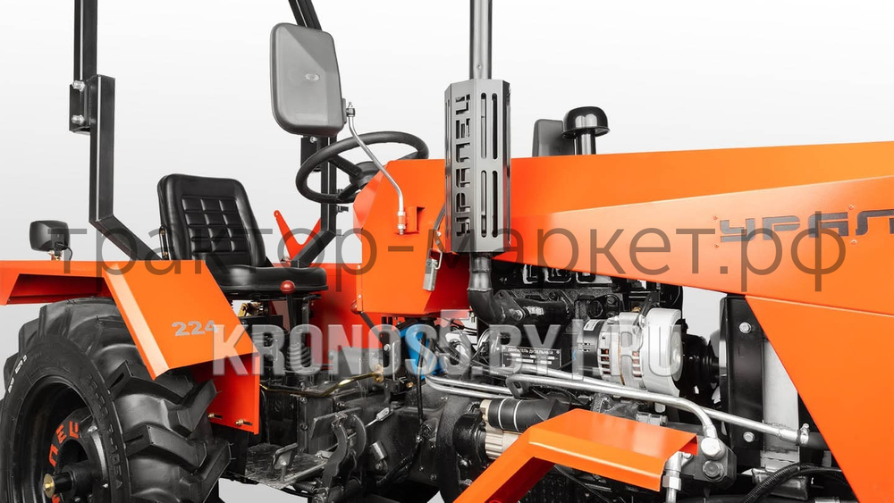 Трактор Уралец 220