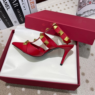 Valentino Garavani Roman Stud 8.5 cm