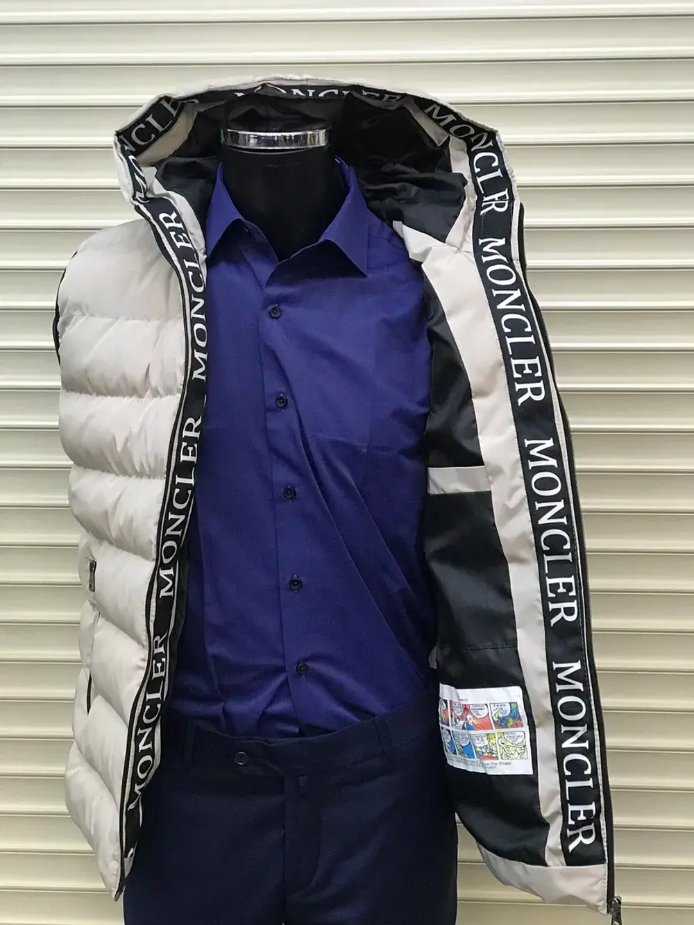 Жилетка мужская с капюшоном