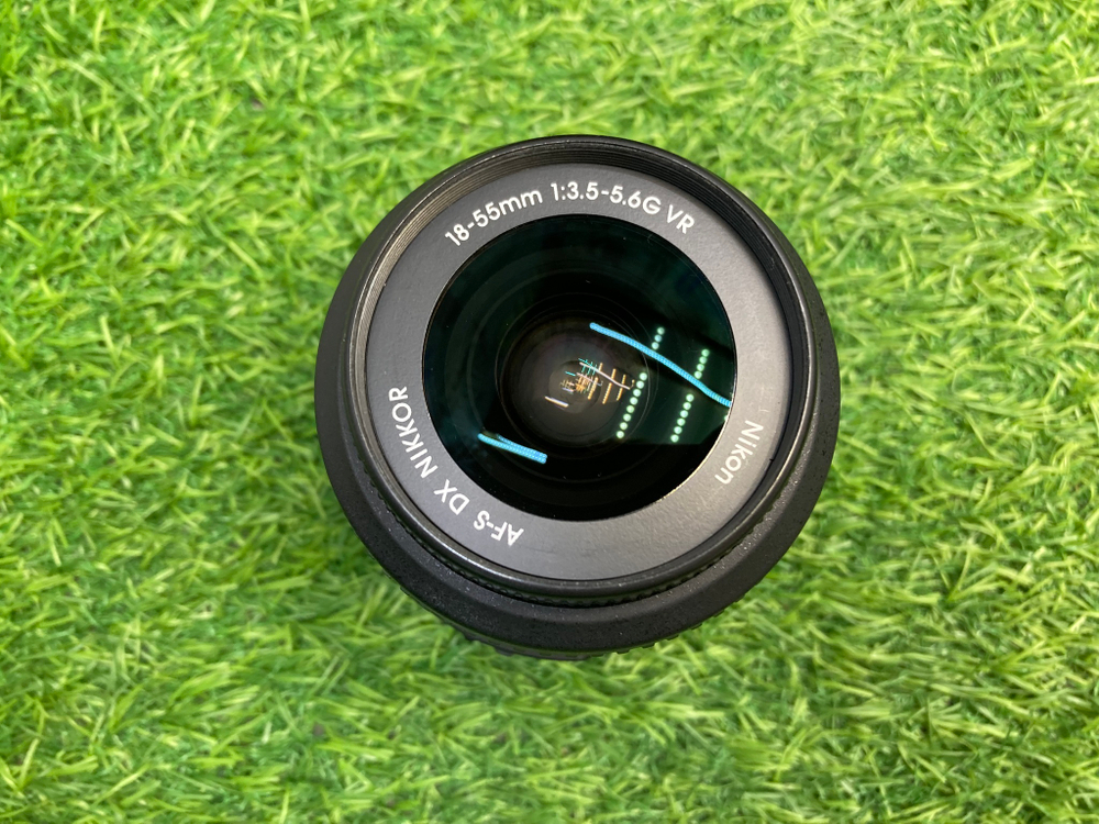 Nikon D5100 + 18-55mm 3.5-5.6G VR (7.100 кадров)