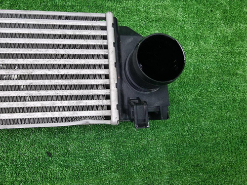 Интеркулер Geely Tugella (2019-2024)