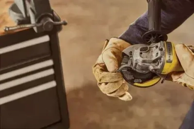 STANLEY SBG700-A9 20 В литиевая бесщеточная аккумуляторная угловая шлифовальная машина 125 мм (одинарная)