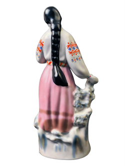 Фарфоровая статуэтка "Цветет терн" Полонное ЗХК