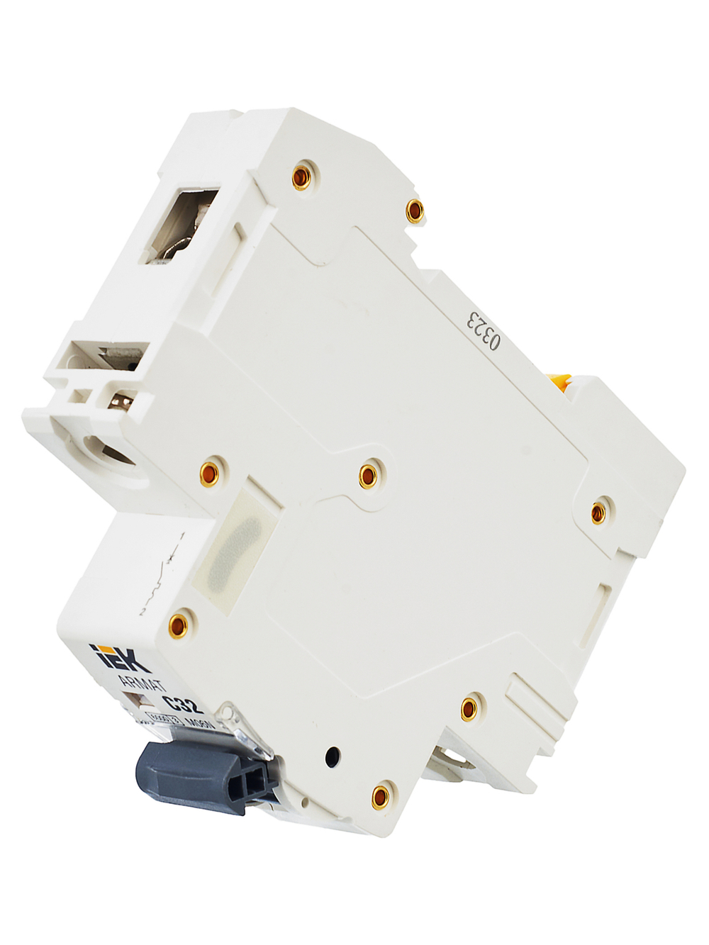 ARMAT Автоматический выключатель M06N 1P C 32А IEK