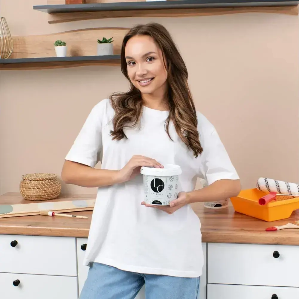 Lacrima color Краска Быстросохнущая, Гладкая, до 100°, Водоэмульсионная, Акриловая дисперсия, Глубокоматовое покрытие, 1 л, 1.5 кг, светло-розовый