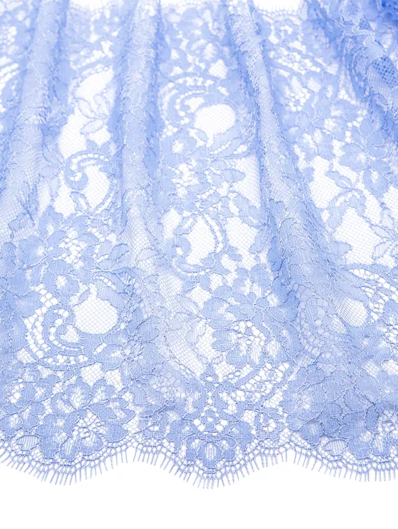 01-45 Кружево шантильи 24 см, голубой 3090