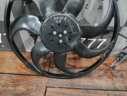 Вентилятор радиатора Volkswagen Tiguan 2 16-нв Б/У Оригинал 5Q0959455BN