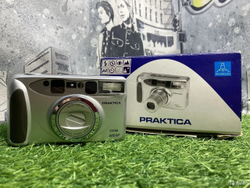 Praktica 900AZ
