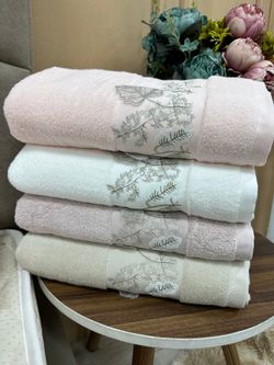 Пол Кит Бан ХАСАВЮРТ Придан