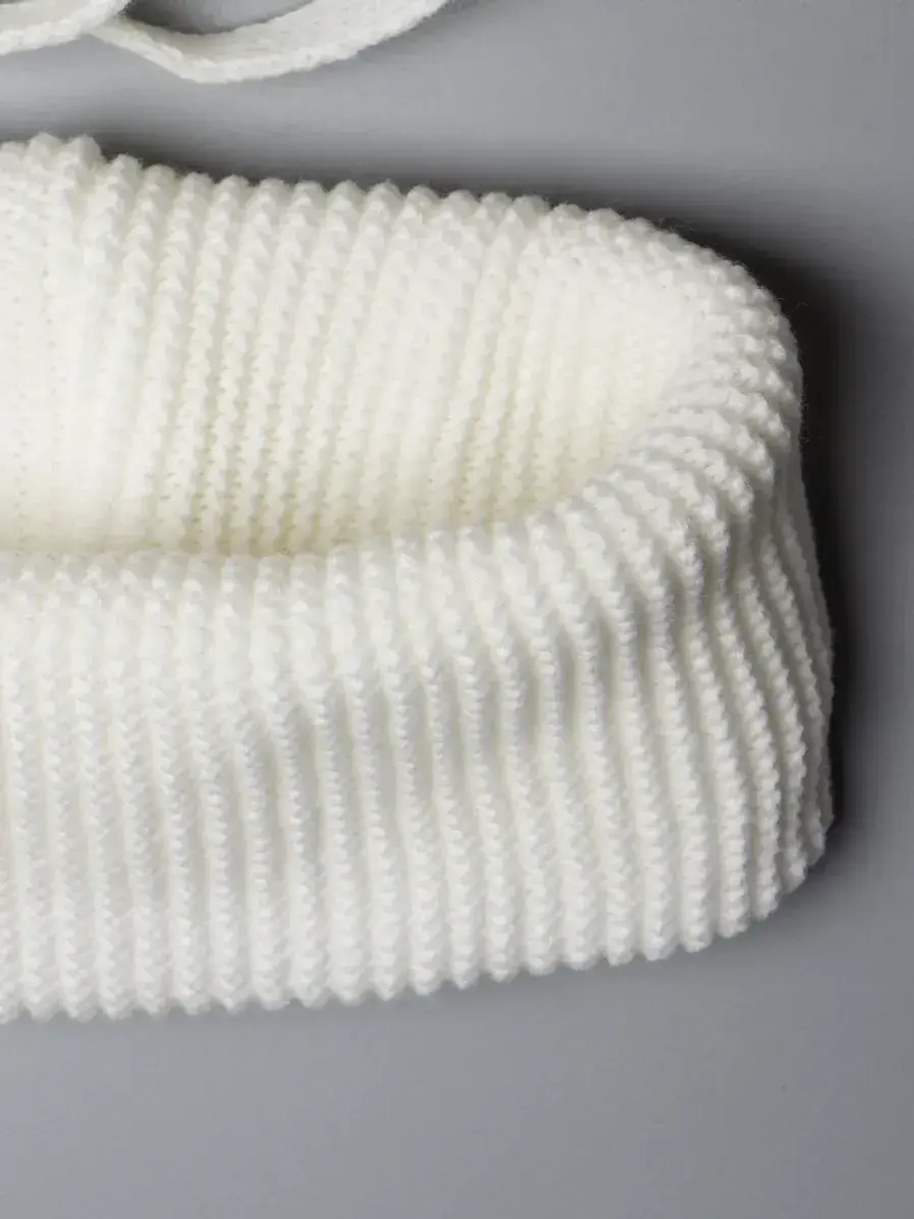 Шапка для девочки на осень с ушками