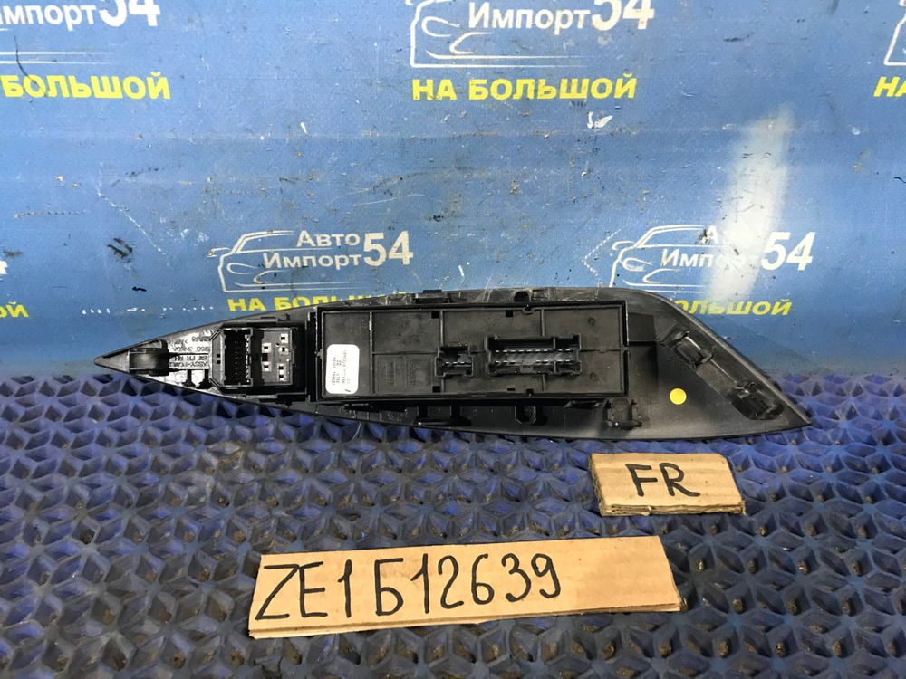 Блок управления стеклоподъемниками NISSAN LEAF 2017-2022