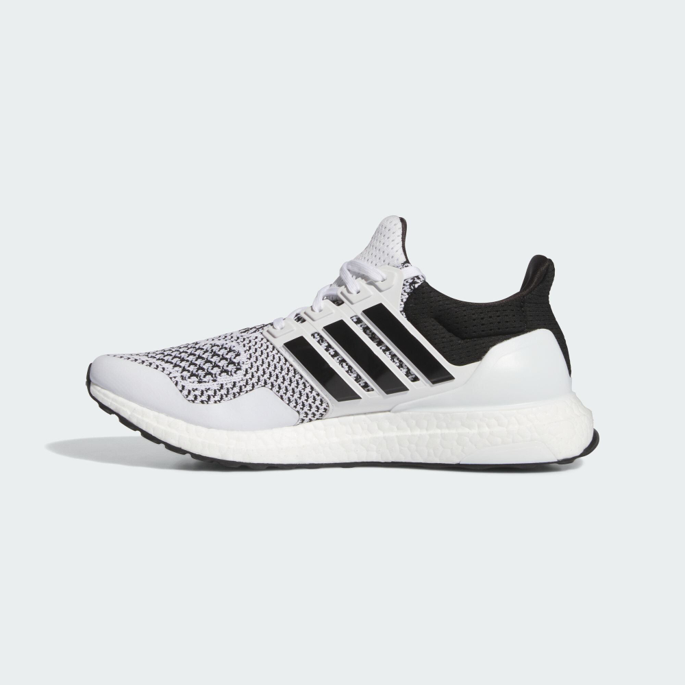 Кроссовки adidas Ultraboost 1.0