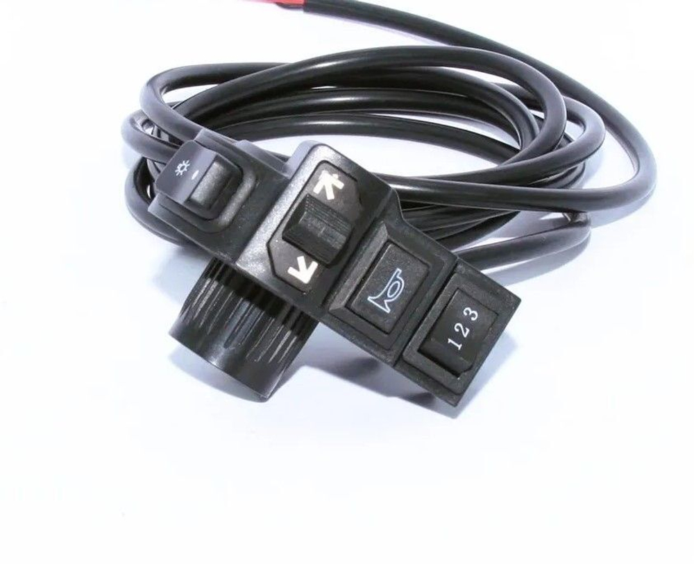 Блок управления, переключатели света поворотников (кабель 2м, разъем 6pin + 2pin )