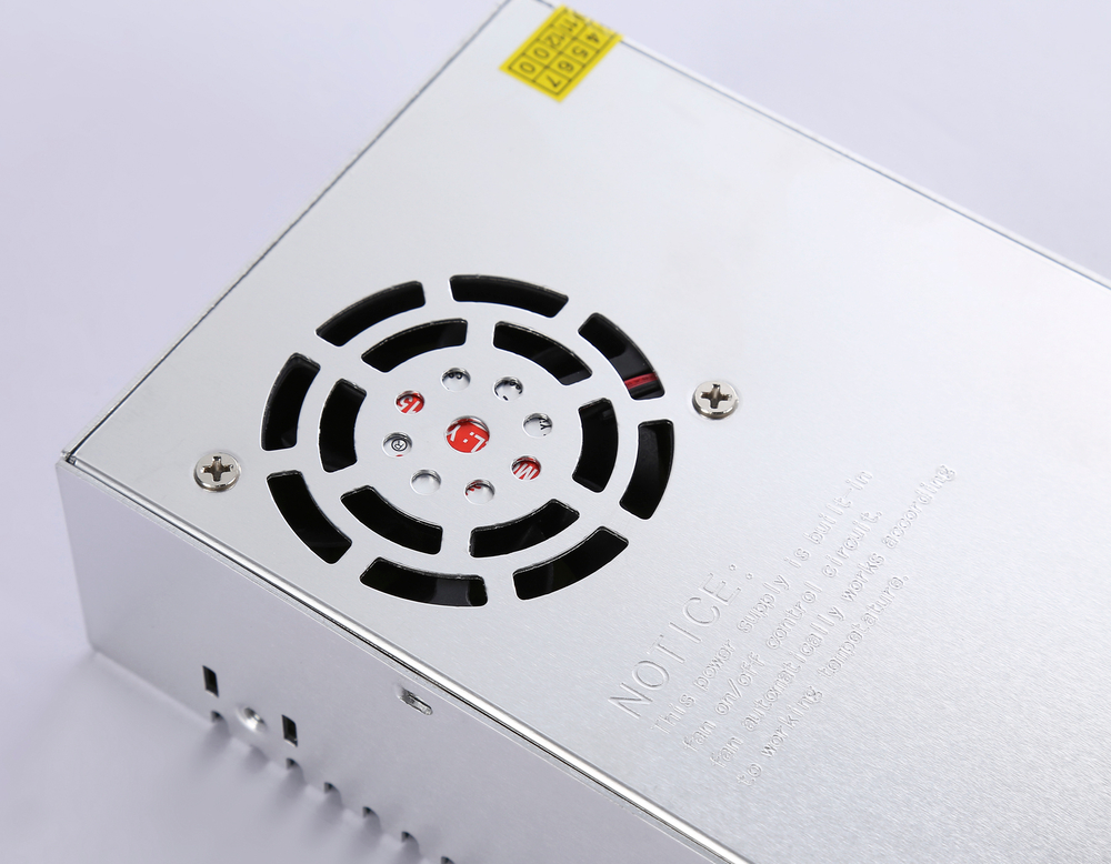 Блок питания для светодиодной ленты 24V 360W 15A IP20 90-260V 215*115*50 GS9651