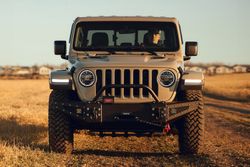 Бампер силовой передний BMS HUNTER для Jeep Gladiator JT 2018-2026
