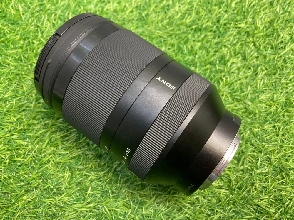Sony FE 24-240mm 3.5-6.3 OSS