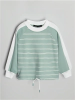 Зеленый свитшот для девочки в школу